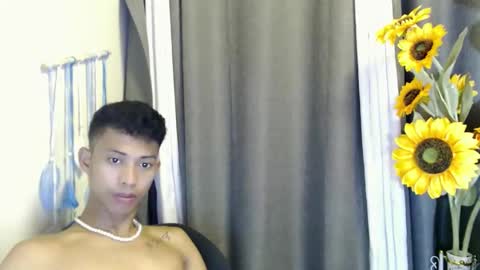 richard online show from May 2, 10:18 am
