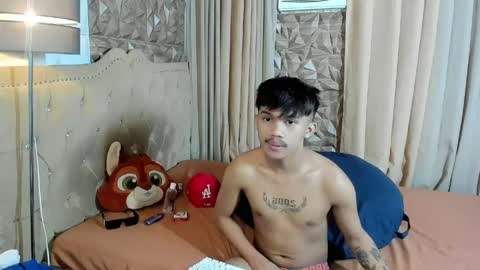 VHAN online show from May 25, 6:36 pm