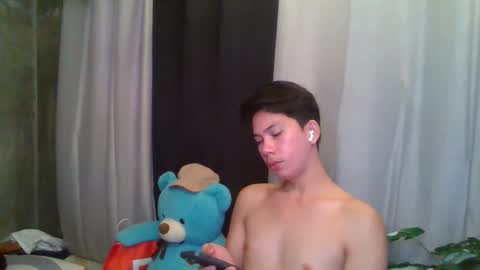 ursweet_jade online show from April 4, 12:07 am