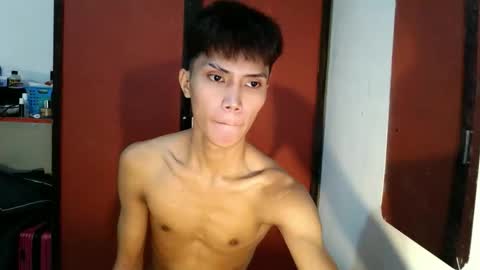 mark online show from April 16, 10:45 pm