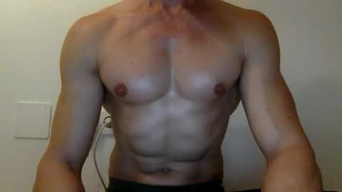 urxtoyboy online show from April 23, 9:50 pm