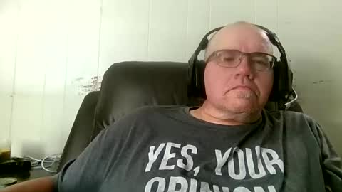 usstarr1 online show from April 28, 3:39 pm