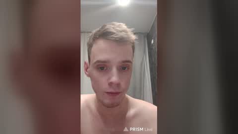 Nick online show from February 3, 8:47 pm