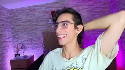 UYUKIE online show from April 21, 2:51 am