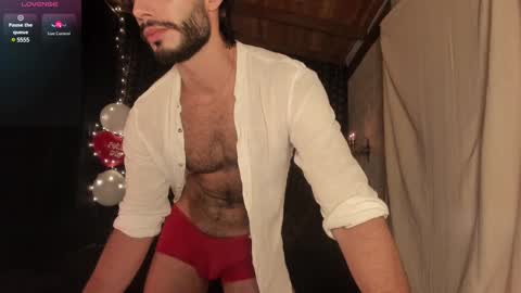Snapshot of valentin_hoffman chatting on February 14, 11:42 am valentin_hoffman online show from February 14, 11:42 am
