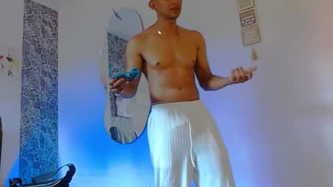 Mistery Guy online show from February 1, 2:38 pm