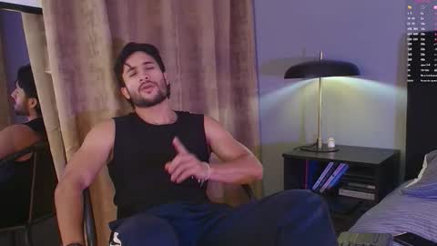 Valentino online show from January 16, 8:22 pm