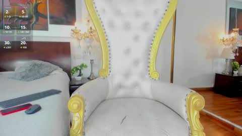 Snapshot of valentinos_ chatting on October 9, 7:52 pm Valentinos online show from October 9, 7:52 pm