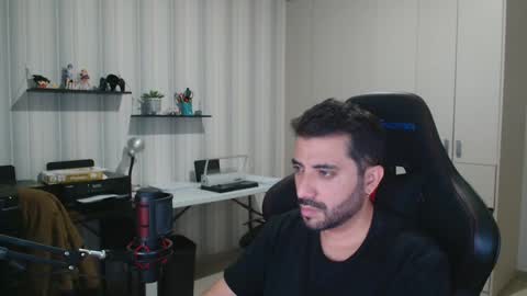 Roberto Carlos online show from October 8, 2:38 am