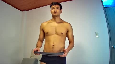 Valois2025 online show from September 28, 3:21 pm