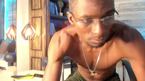 Snapshot of valtorkane chatting on September 30, 11:47 am valtorkane online show from September 30, 11:47 am