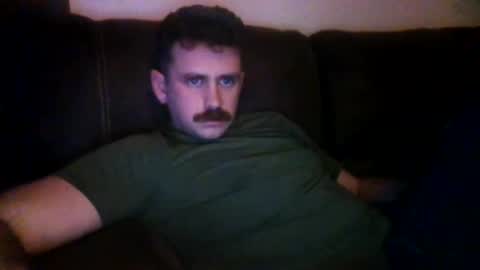 Snapshot of vandal2021 chatting on December 30, 2:31 am Vandal2021 online show from December 30, 2:31 am