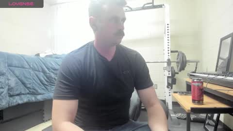 Snapshot of vandal2021 chatting on February 21, 11:21 pm Vandal2021 online show from February 21, 11:21 pm
