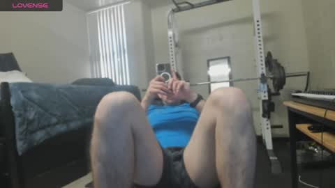 Snapshot of vandal2021 chatting on February 14, 10:15 pm Vandal2021 online show from February 14, 10:15 pm