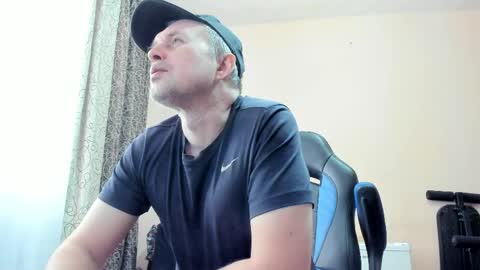 vano_822 online show from May 11, 8:27 am