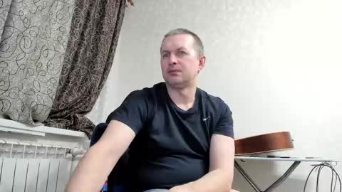 Snapshot of vano_822 chatting on February 14, 7:44 pm vano_822 online show from February 14, 7:44 pm