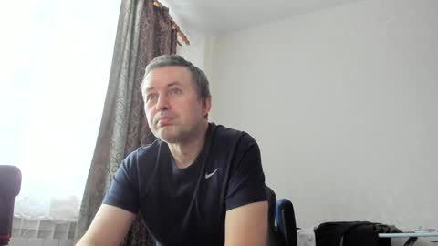 Snapshot of vano_822 chatting on January 6, 10:13 am vano_822 online show from January 6, 10:13 am