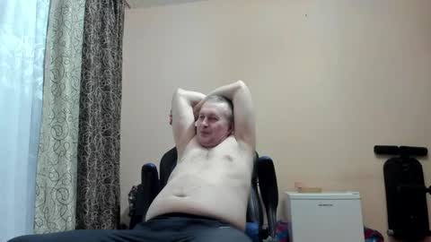 vano_822 online show from April 29, 5:30 pm