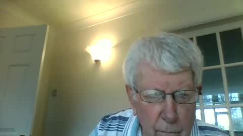 Snapshot of vassus chatting on December 16, 9:35 am vassus online show from December 16, 9:35 am