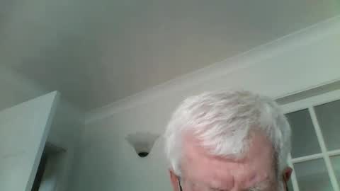 Snapshot of vassus chatting on October 4, 1:27 pm vassus online show from October 4, 1:27 pm