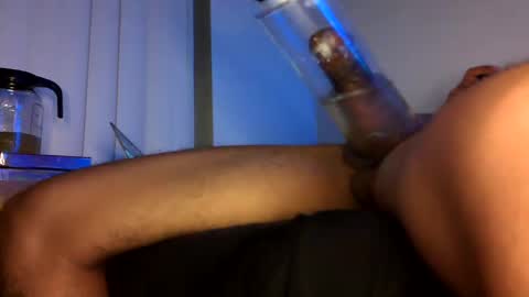 Snapshot of vegasluv702 chatting on September 15, 6:26 am Vegas Love online show from September 15, 6:26 am