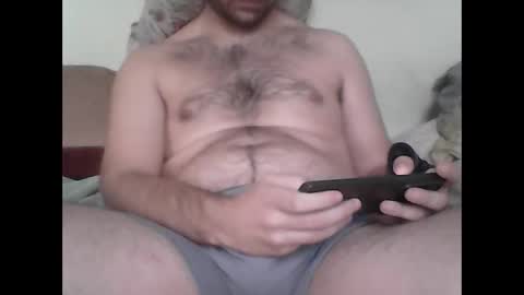 Snapshot of veghbalazs237 chatting on October 20, 9:24 am veghbalazs237 online show from October 20, 9:24 am