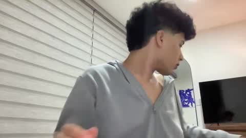 velascosexyboy online show from January 8, 5:16 am