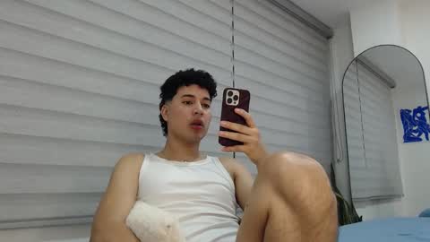 velascosexyboy online show from October 30, 3:52 am