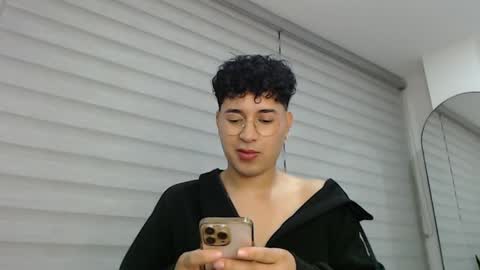 velascosexyboy online show from March 6, 2:41 am