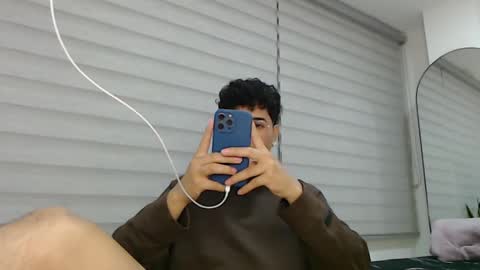 velascosexyboy online show from February 6, 2:44 am