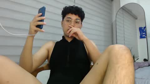 velascosexyboy online show from February 21, 3:01 am