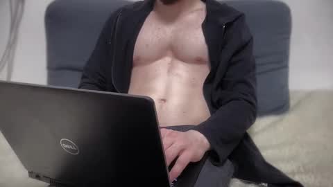 velian_hard online show from December 3, 10:49 pm