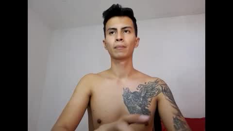 Snapshot of velk_hot1 chatting on March 3, 7:12 pm velk_hot1 online show from March 3, 7:12 pm