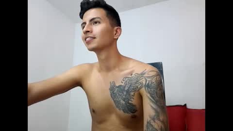 Snapshot of velk_hot1 chatting on February 28, 5:26 pm velk_hot1 online show from February 28, 5:26 pm