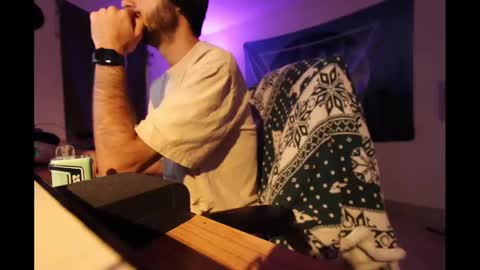 venezuelaninparadise online show from December 3, 2:23 am