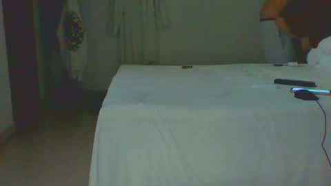 Snapshot of vergagolosa22 chatting on February 12, 7:02 am vergagolosa22 online show from February 12, 7:02 am