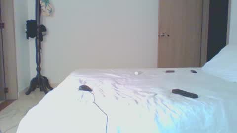 Snapshot of vergagolosa22 chatting on February 8, 2:58 am vergagolosa22 online show from February 8, 2:58 am
