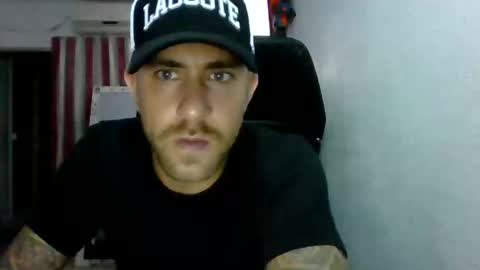 Manuel online show from February 25, 5:25 pm