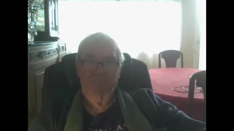 vergne50 online show from April 4, 7:05 am