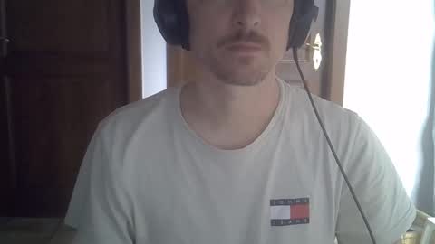 veryhotpervert online show from April 3, 2:47 pm