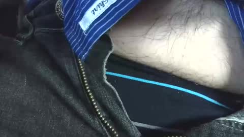 Erik online show from March 31, 4:09 pm