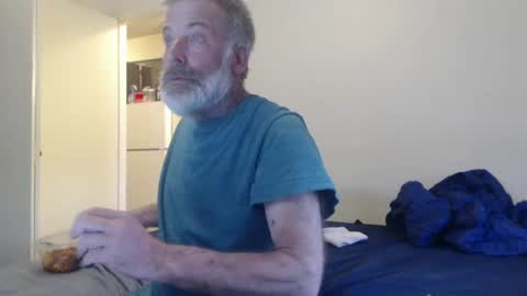 Snapshot of veryveryhairmanindenver chatting on February 28, 12:54 am hairy man online show from February 28, 12:54 am