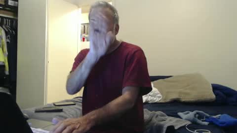 Snapshot of veryveryhairmanindenver chatting on February 10, 12:52 am hairy man online show from February 10, 12:52 am