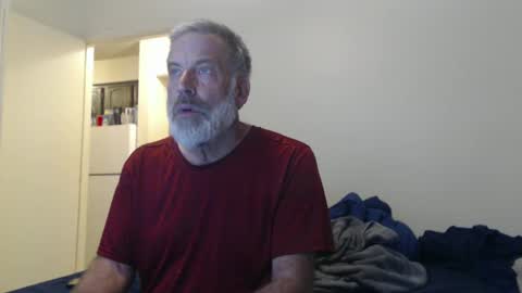 Snapshot of veryveryhairmanindenver chatting on February 8, 1:00 am hairy man online show from February 8, 1:00 am