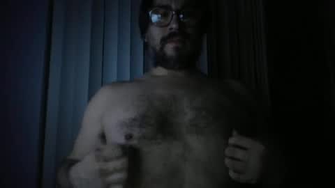 Snapshot of vesturelove chatting on October 31, 6:50 am vesturelove online show from October 31, 6:50 am