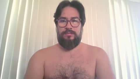 vesturelove online show from October 7, 4:55 pm