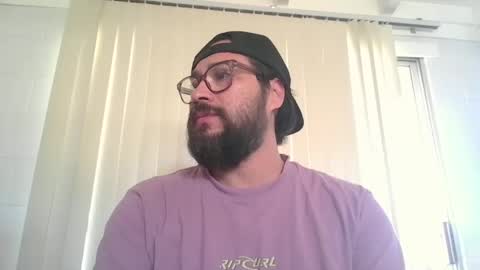 vesturelove online show from September 24, 5:11 pm