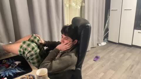 vialeras online show from November 4, 6:42 pm