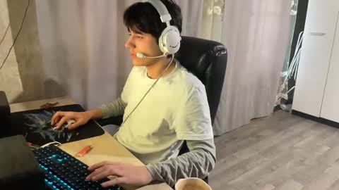 vialeras online show from December 1, 7:22 am