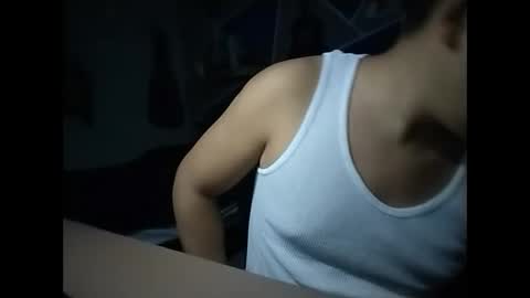 vic__c9093 online show from February 10, 4:52 am
